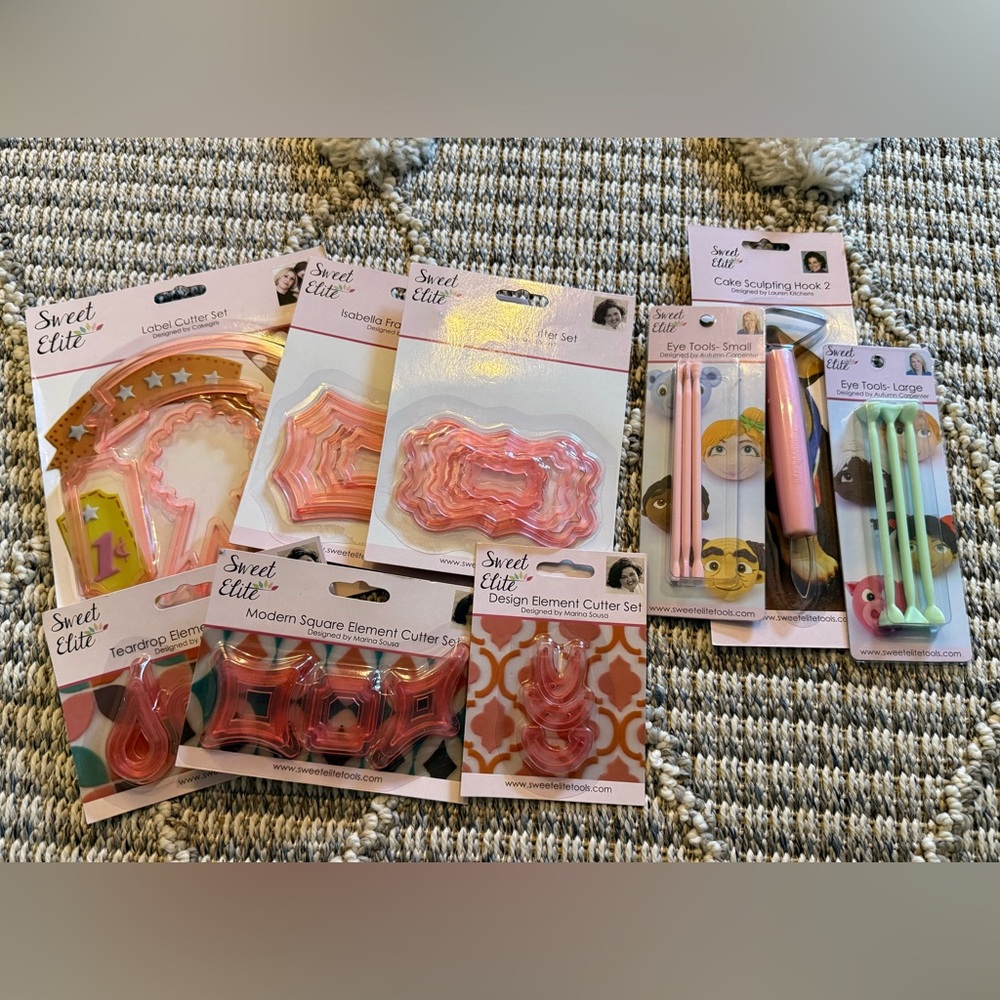 Fondant or Gum Paste Cutter Set  - cake decorating